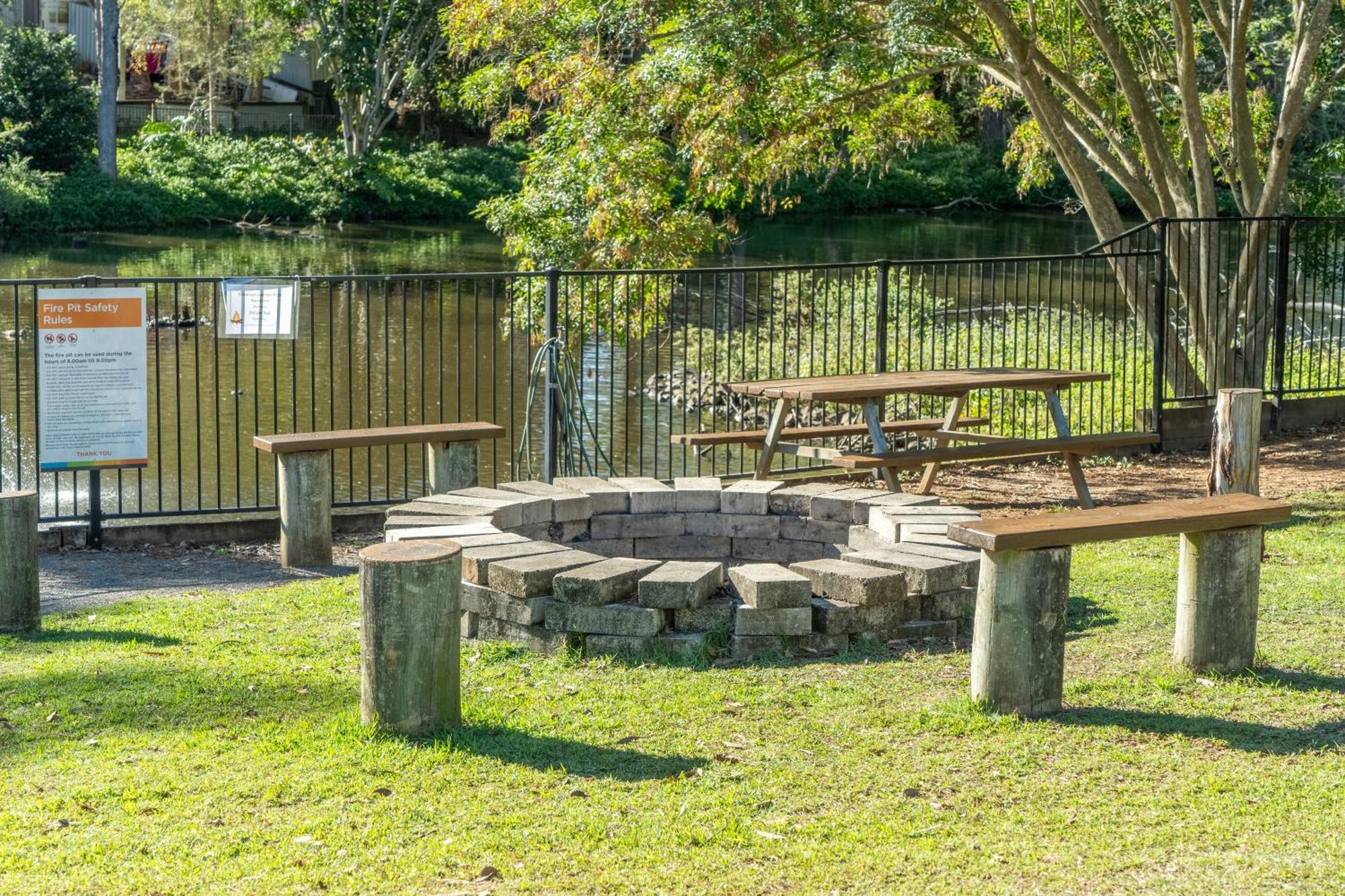 Landsborough Holiday Park 外观 照片